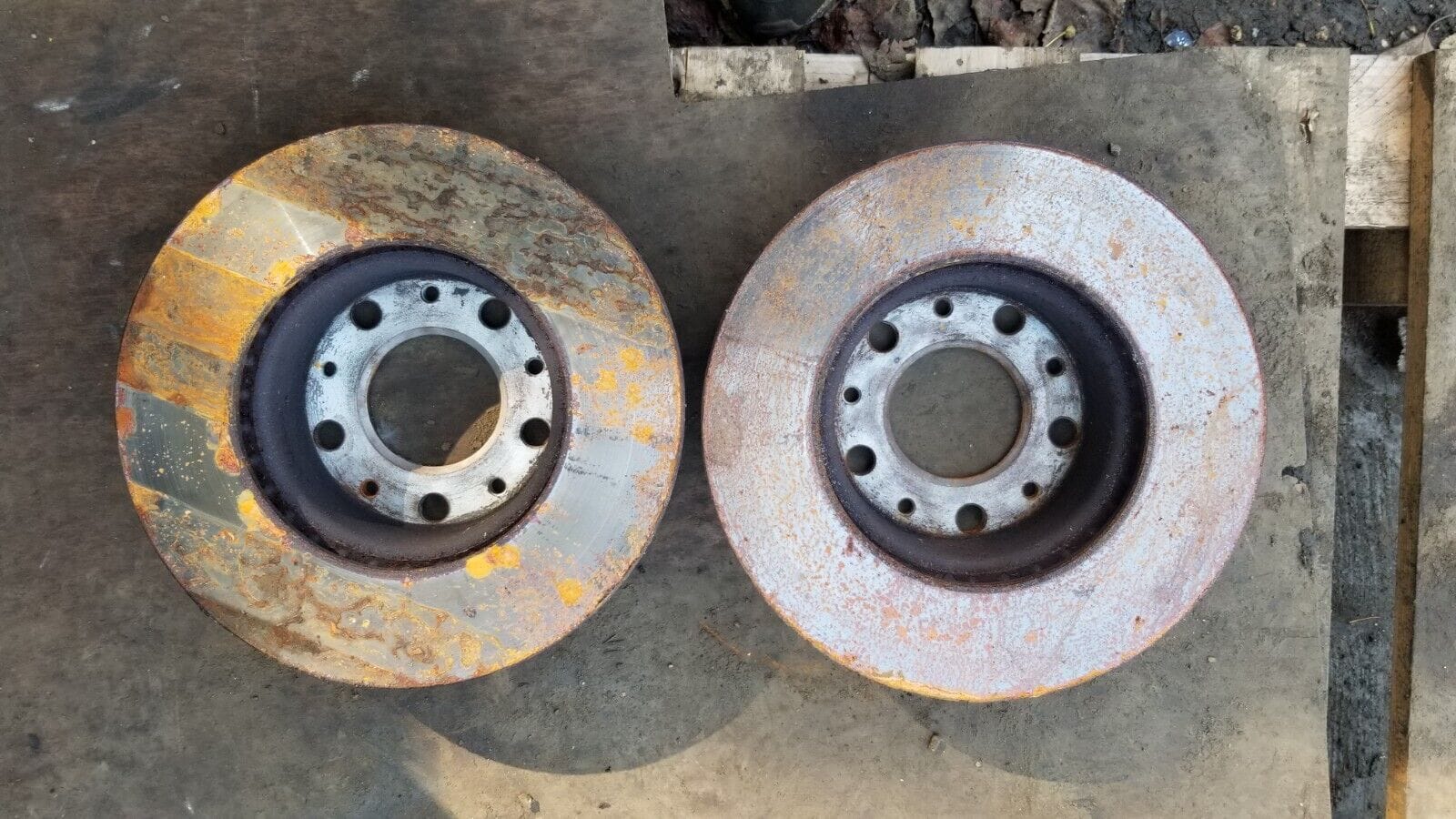 2018 Peugeot Boxer Pair Front Brake Discs - Image 3