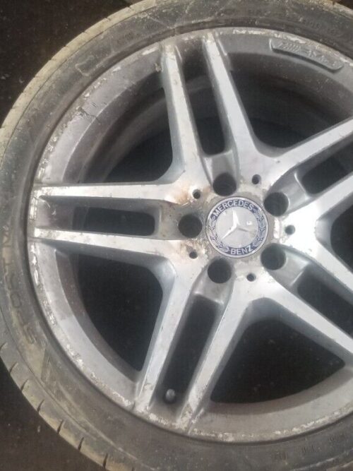 Front view of Mercedes E-Class W212 18-inch AMG alloy wheel A2124010300