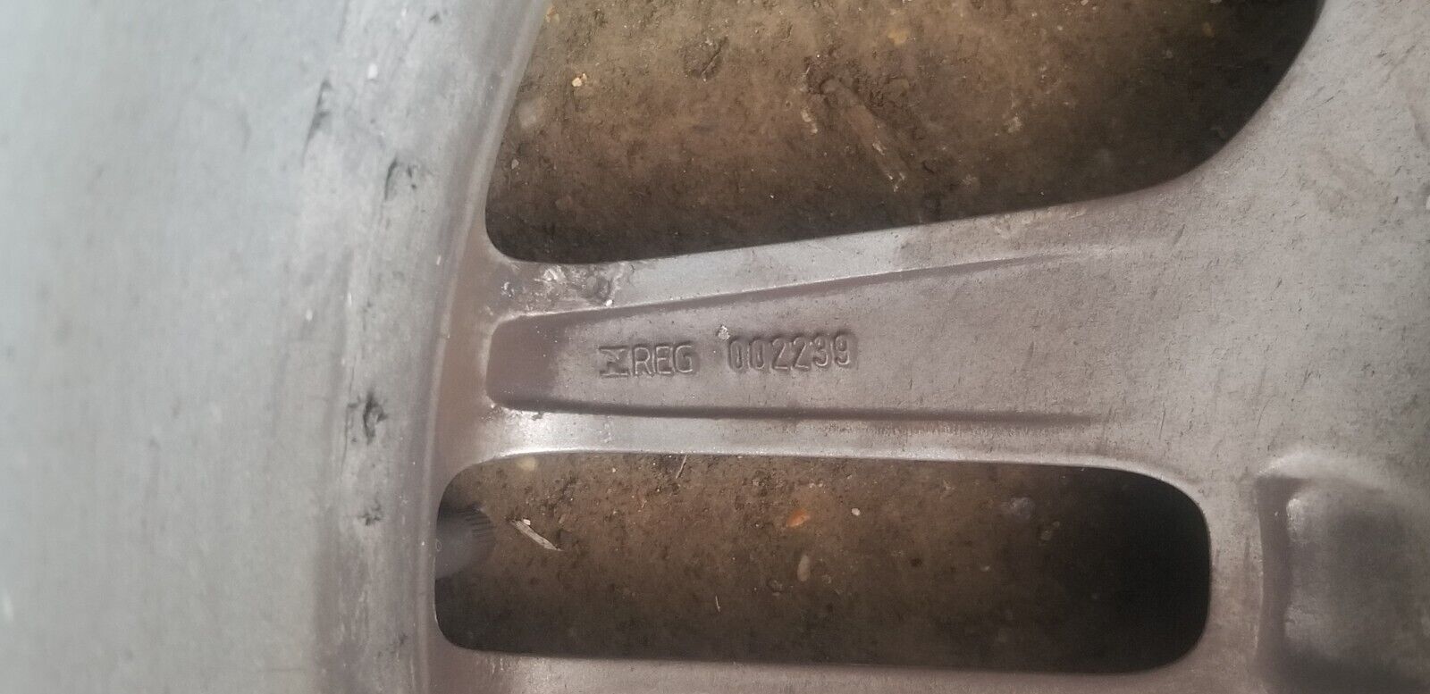 Mercedes E-class W212 Alloy Wheels and Tyres SET of 4 A2124010300 A2124010400 - Image 9