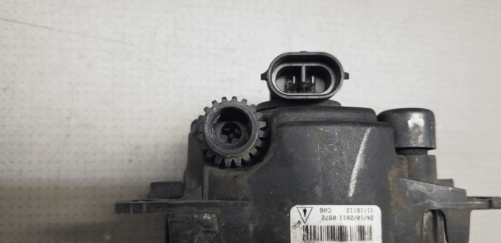 8200074008 Fog Light For Renault Megane |O - Image 4