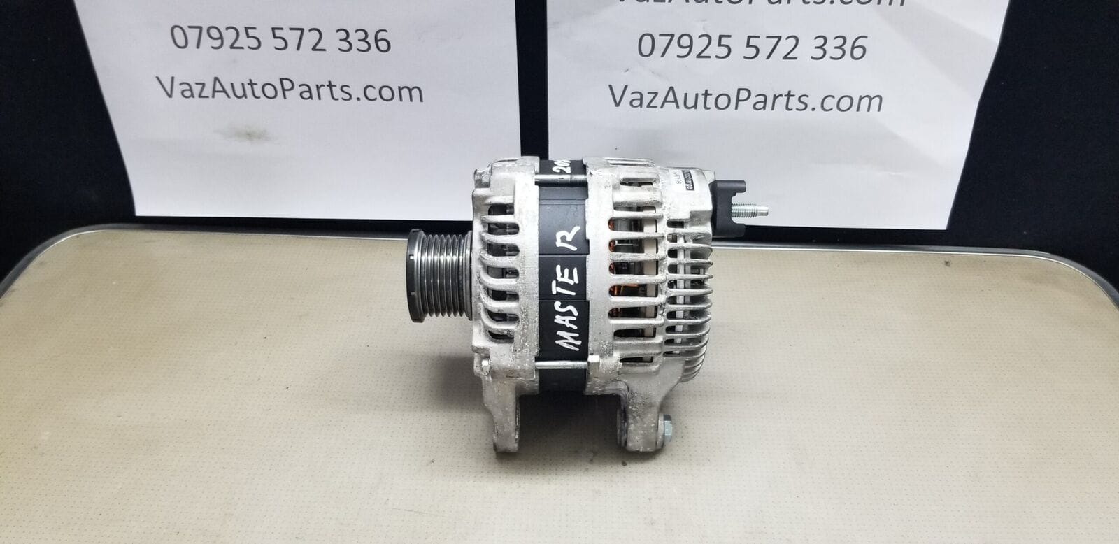 Renault Master 2.3 Diesel Alternator 2014 Front View