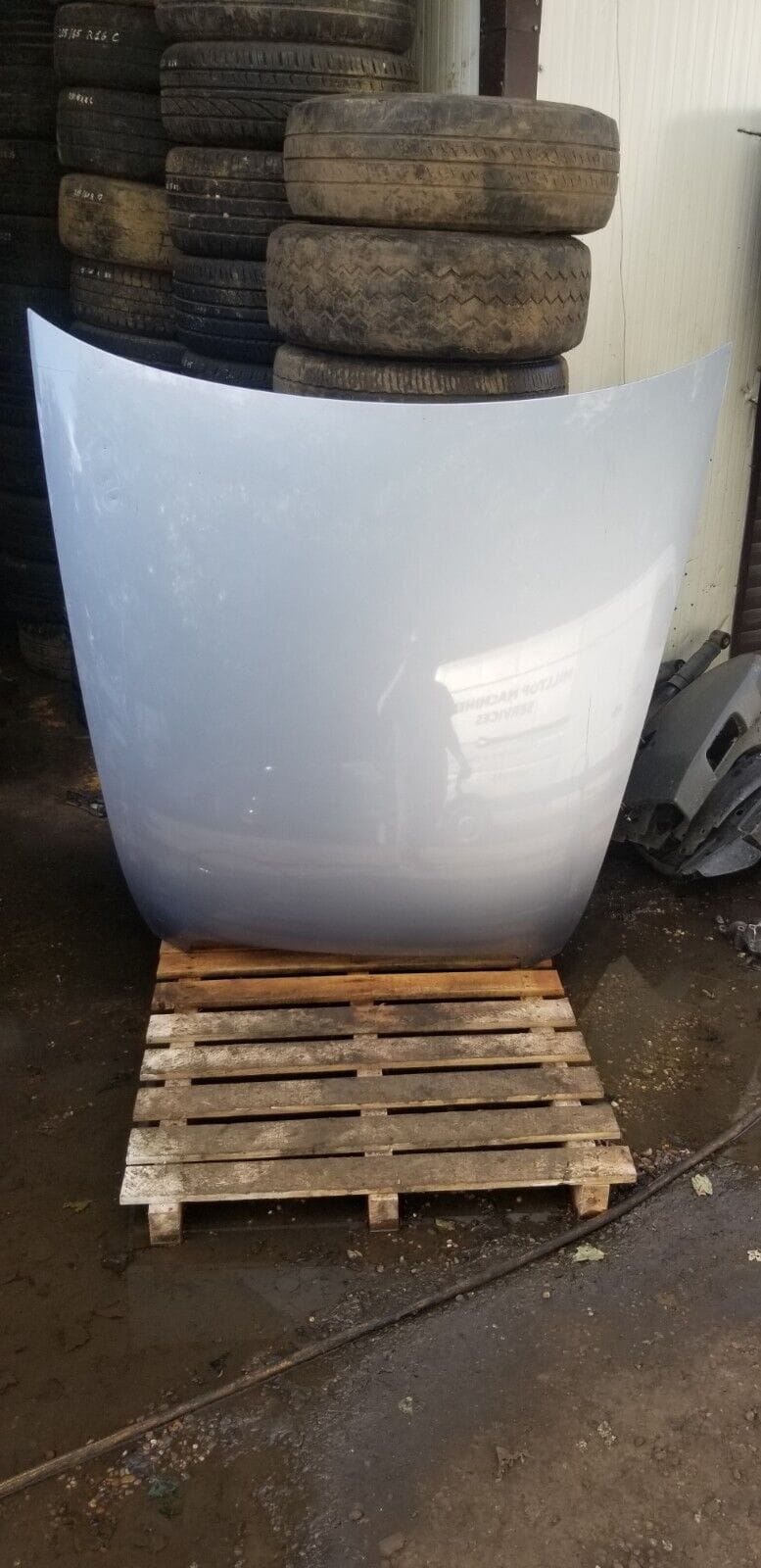 AUDI A6 C6 SILVER Bonnet 4F0010189C