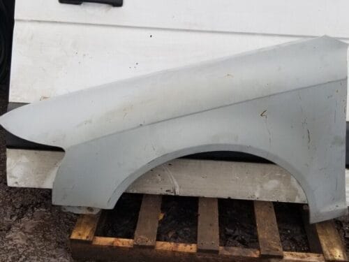 AUDI A6 FRONT WING PASSENGER SIDE 2010