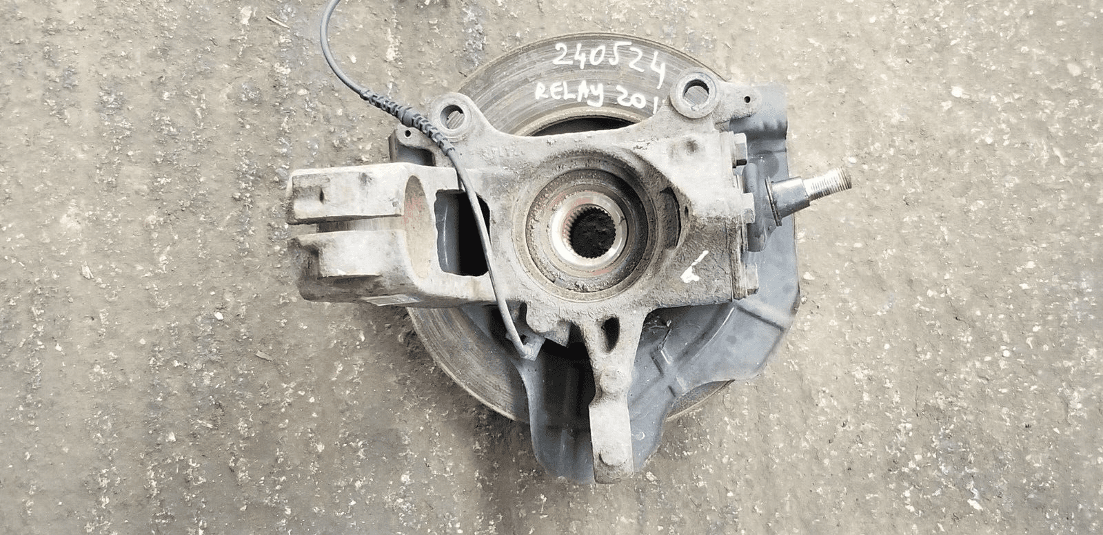 Citroen Relay Peugeot Boxer 2017 2.0 Diesel Passenger front wheel bearing hub |O