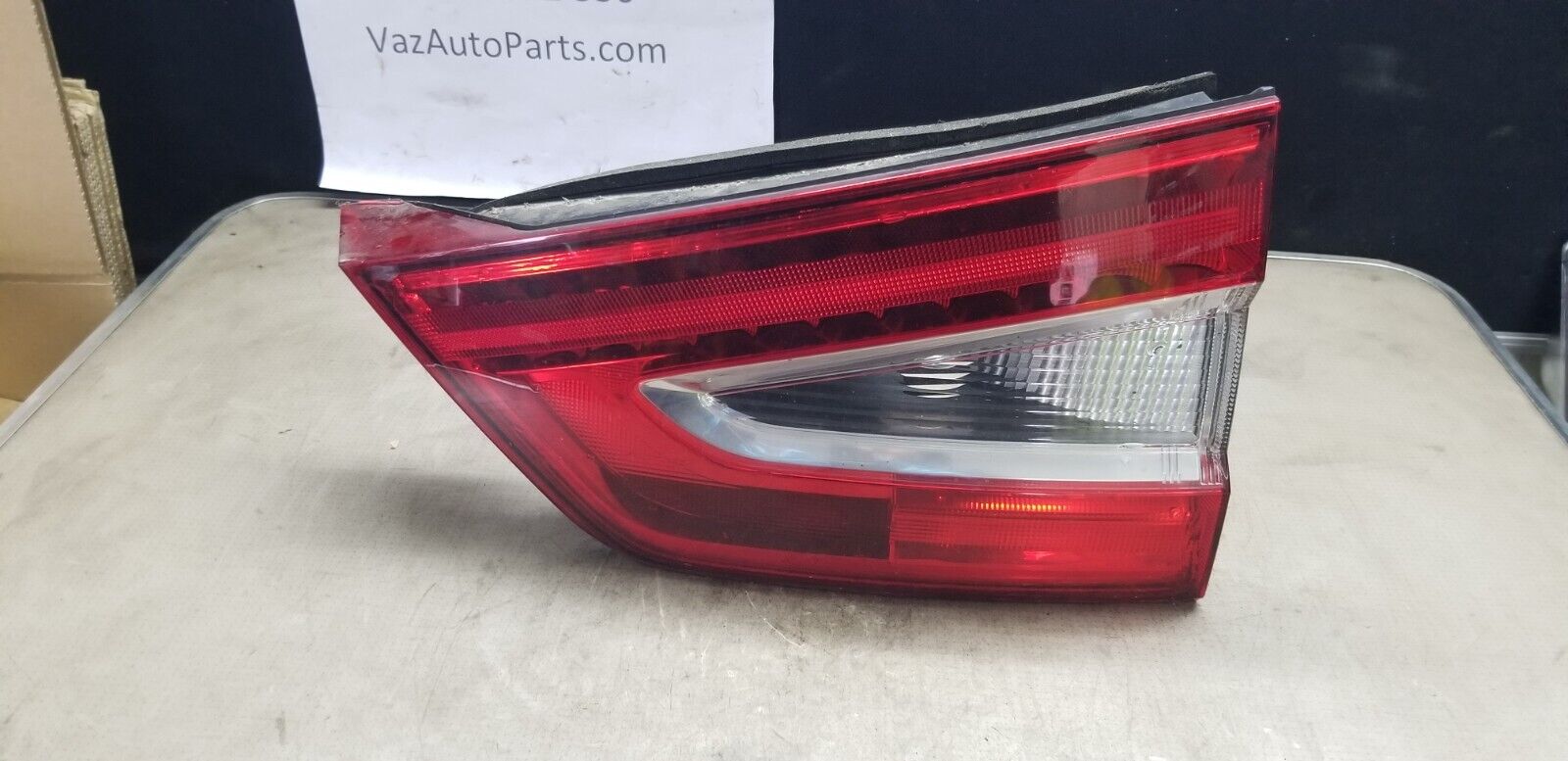 2011-2015 Ford Galaxy MK3 Driver Side Rear Taillight – OEM Replacement (#177017-12)