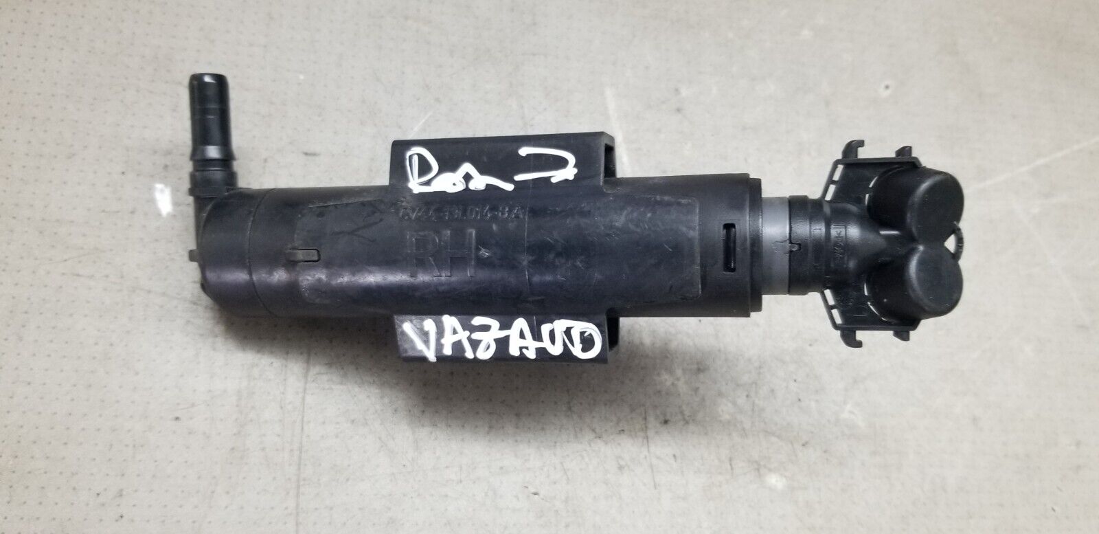 Ford Kuga Headlight Washer Jet Drivers Front Mk2 2012 - 2017 CV44-13L014-BA |O