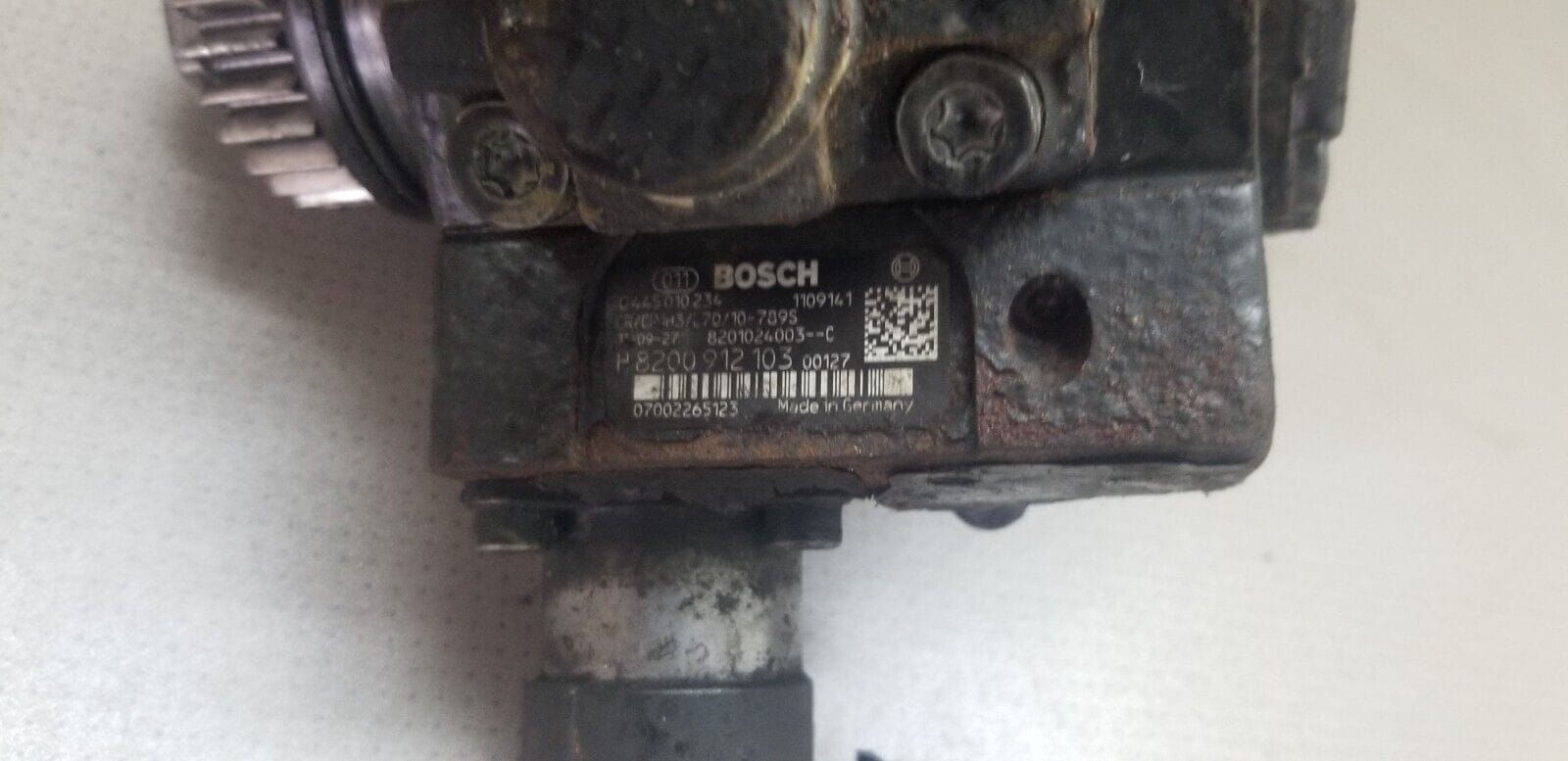 High-pressure fuel pump for Renault Master Vauxhall Movano