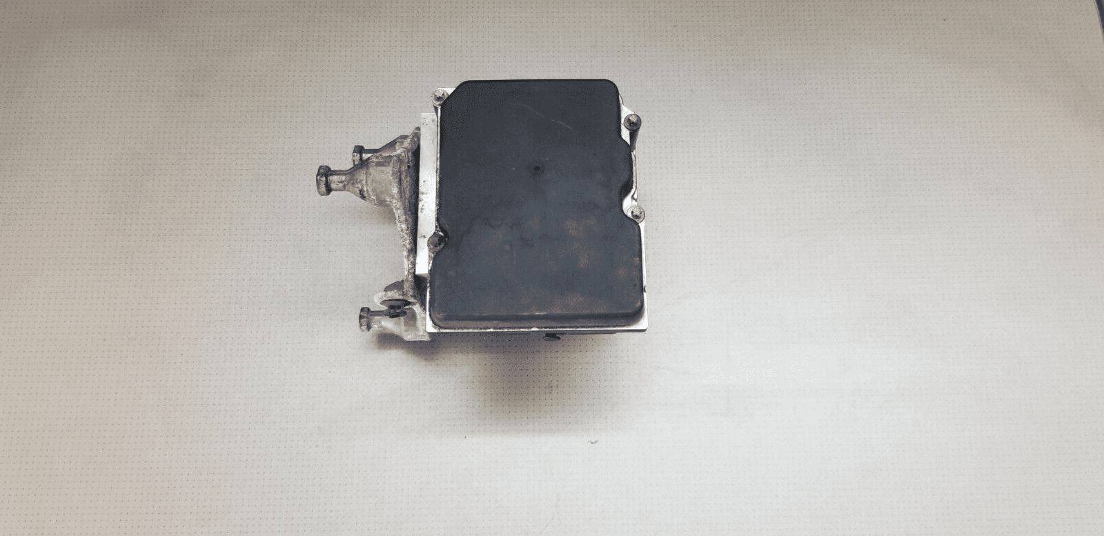 Mercedes W212 ABS module A2124313512 Bosch 0265236369 top view