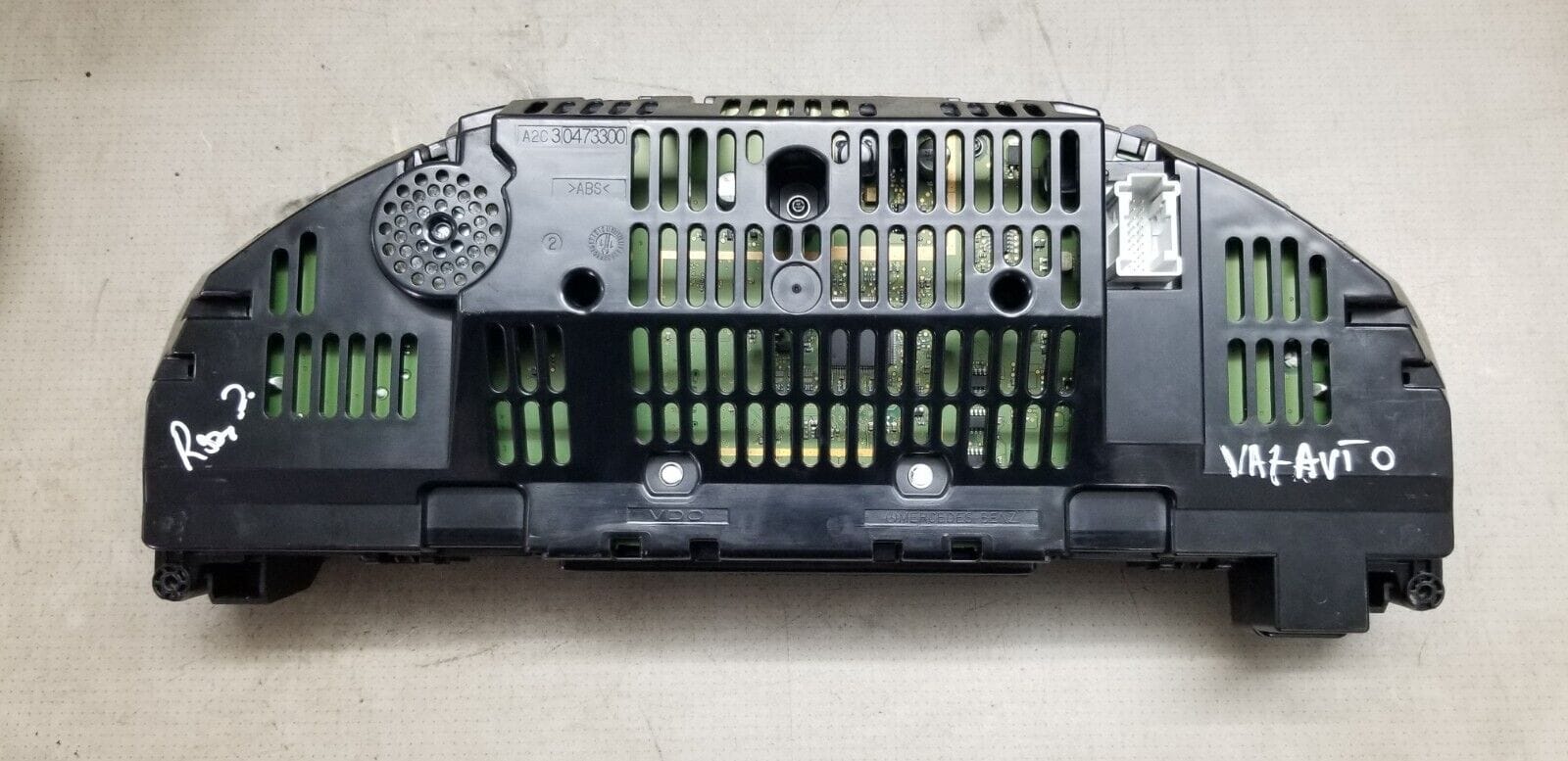 MERCEDES BENZ C CLASS 2007-2015 SPEEDOMETER/INSTRUMENT CLUSTER A2049002708 - Image 3