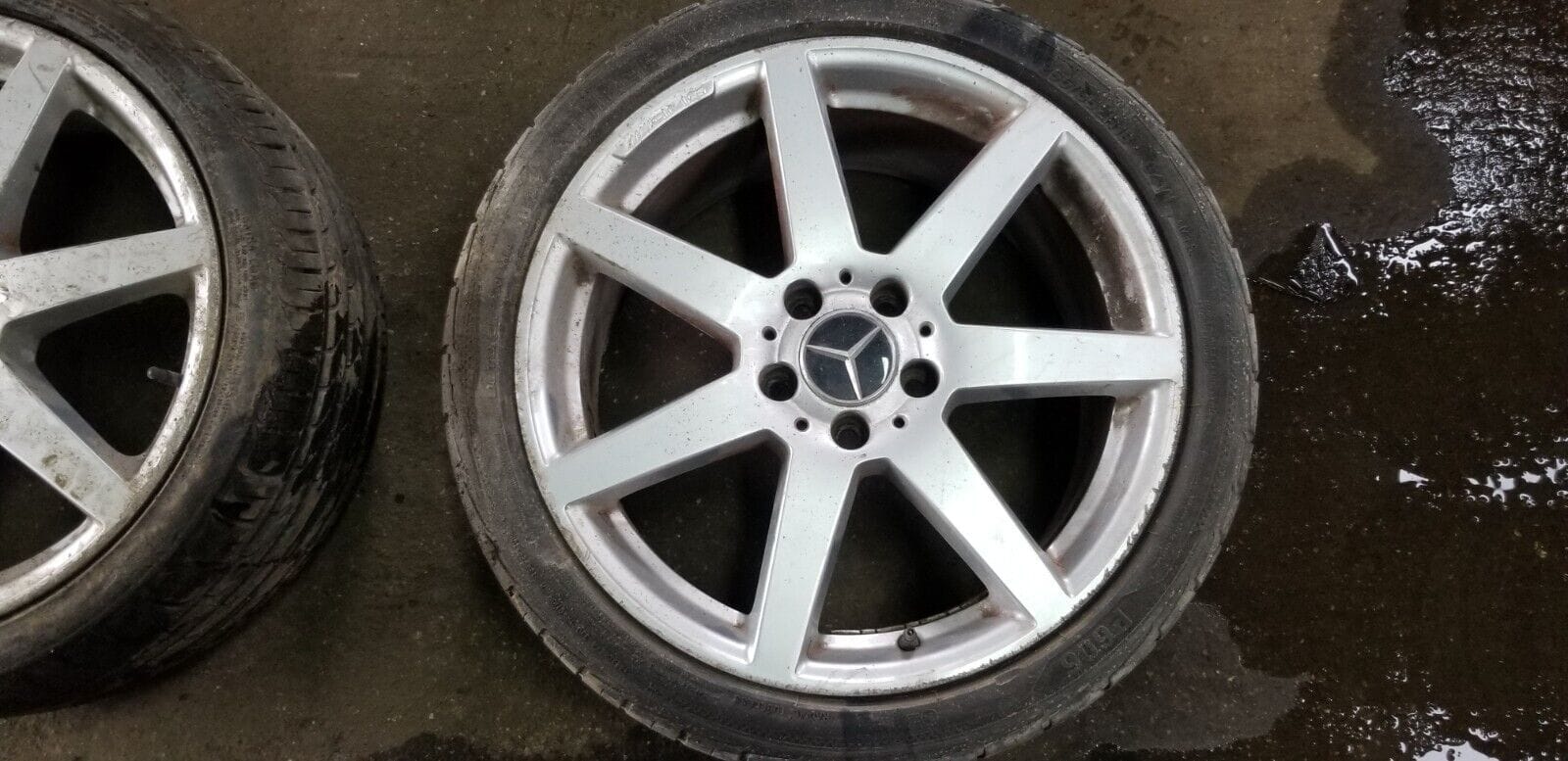 MERCEDES BENZ E CLASS ALLOY WHEEL SET FRONT REAR A2044019802/A2044019902 - Image 4