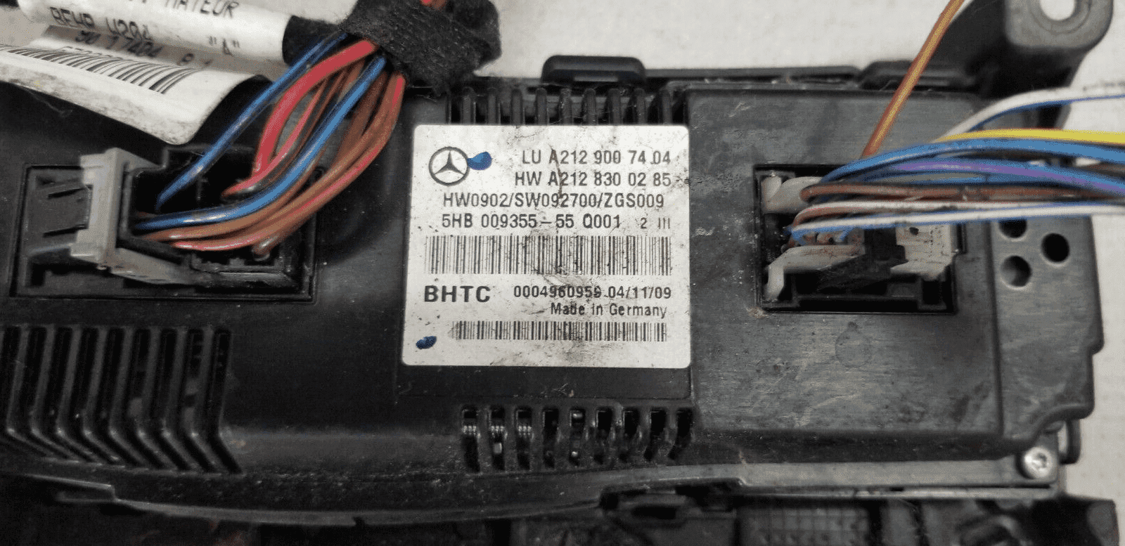 MERCEDES BENZ E Class W212 Heater Climate Control Unit 2129007404 - Image 4