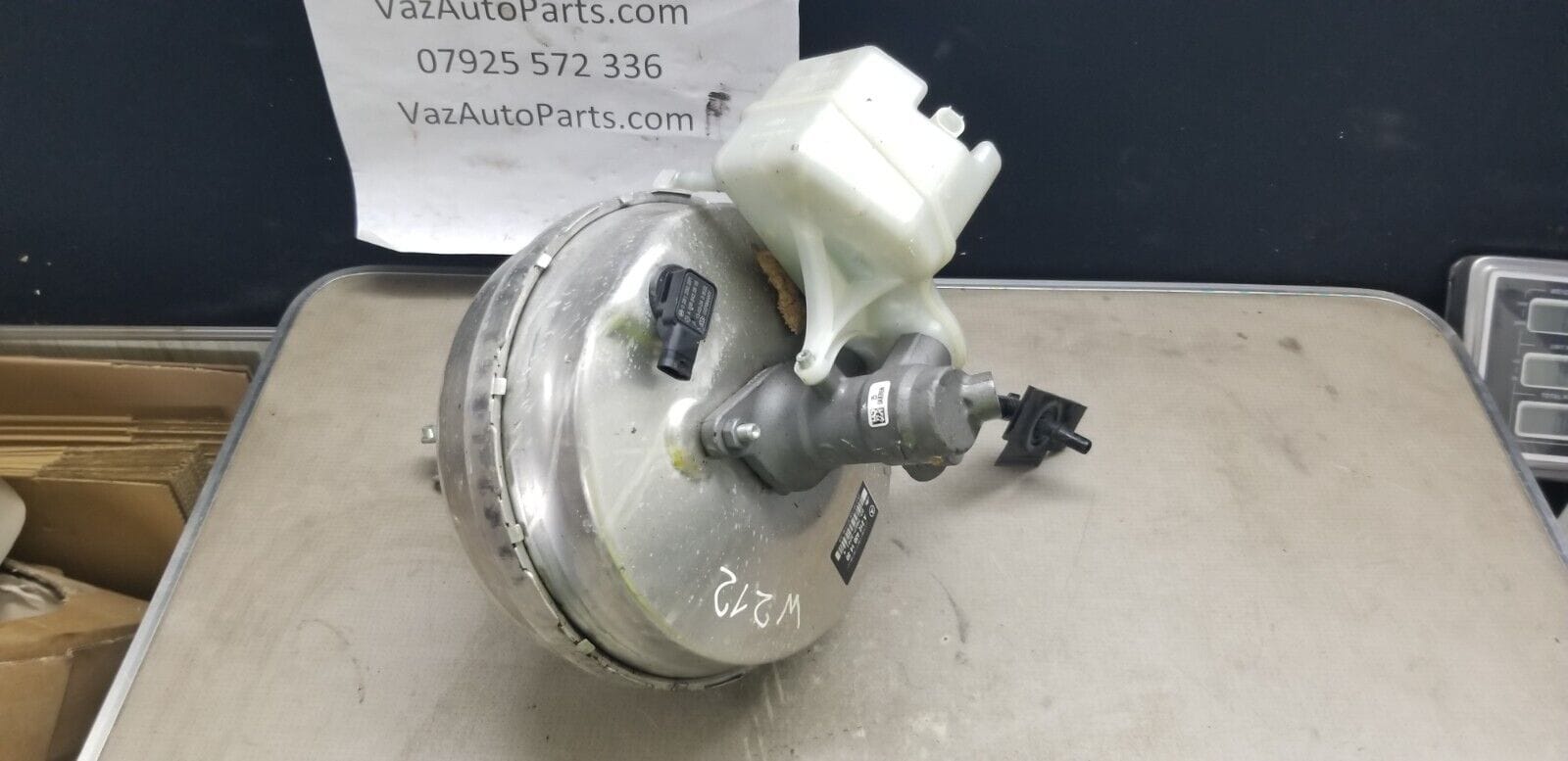 Mercedes Benz E class 2015 W212 Brake servo master cylinder A2124301430 - Image 4