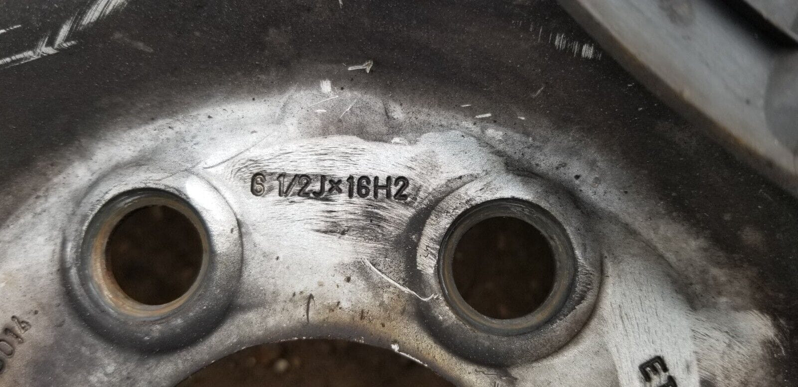 Mercedes-Benz Sprinter 313 Cdi Steel Wheels and Tyres A0014014802/ Price per Wheel - Image 4