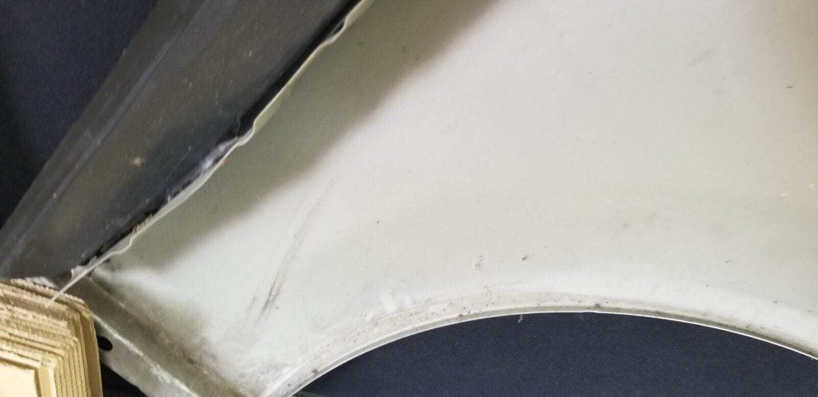 Mercedes C Class Passenger Side Left Front Wing |O - Image 12