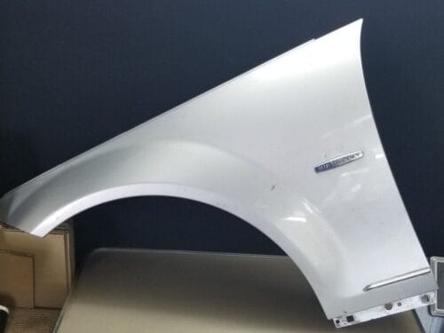 Mercedes C Class Passenger Side Left Front Wing |O