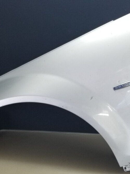 Mercedes C Class Passenger Side Left Front Wing |O