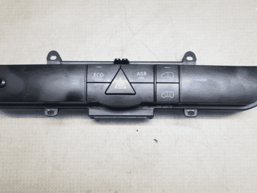 Mercedes Benz Sprinter Hazard Warning Light Switch Panel 2014 2.1 Diesel A9068701110