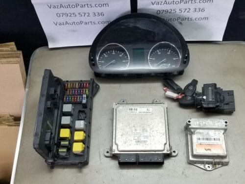 Mercedes Sprinter W906 2.1 CDI ECU KIT A6519000601/  A6519019400
