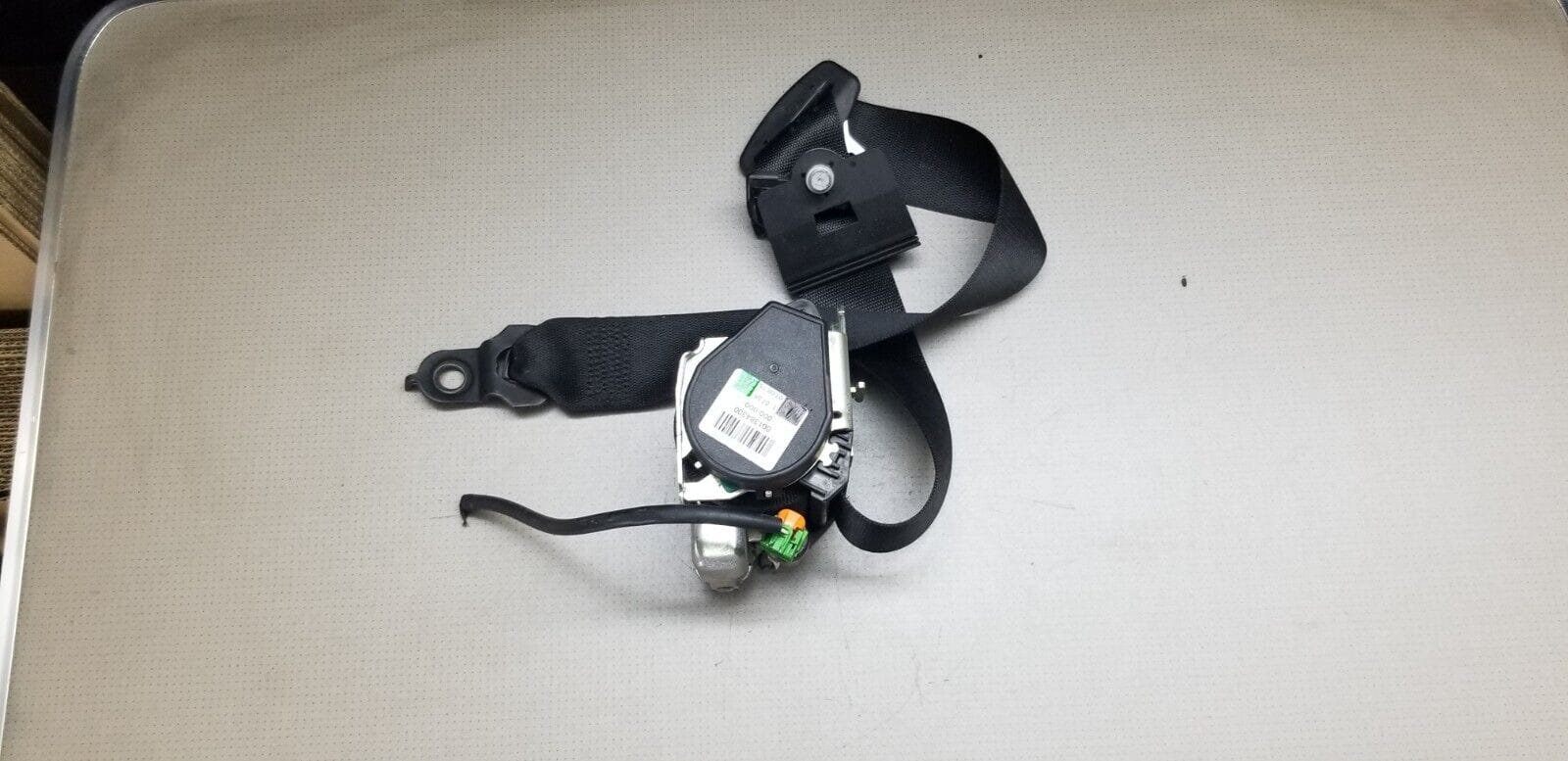 Mercedes Sprinter W906 Front Left Seat Belt A9068600485 |O