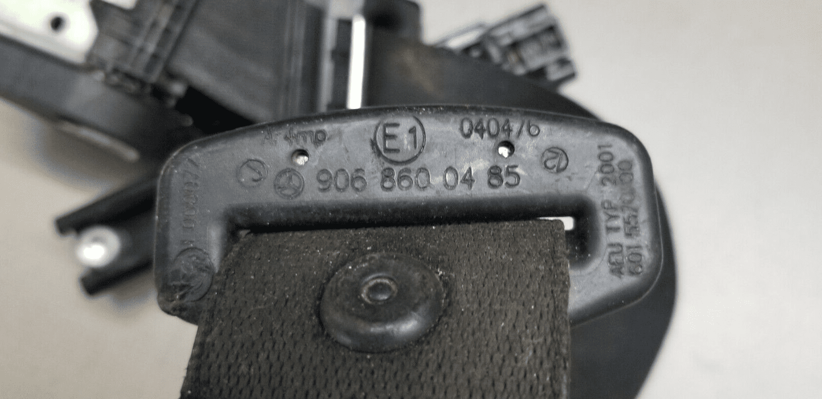 OEM seat belt A9068600485 for Mercedes Sprinter W906