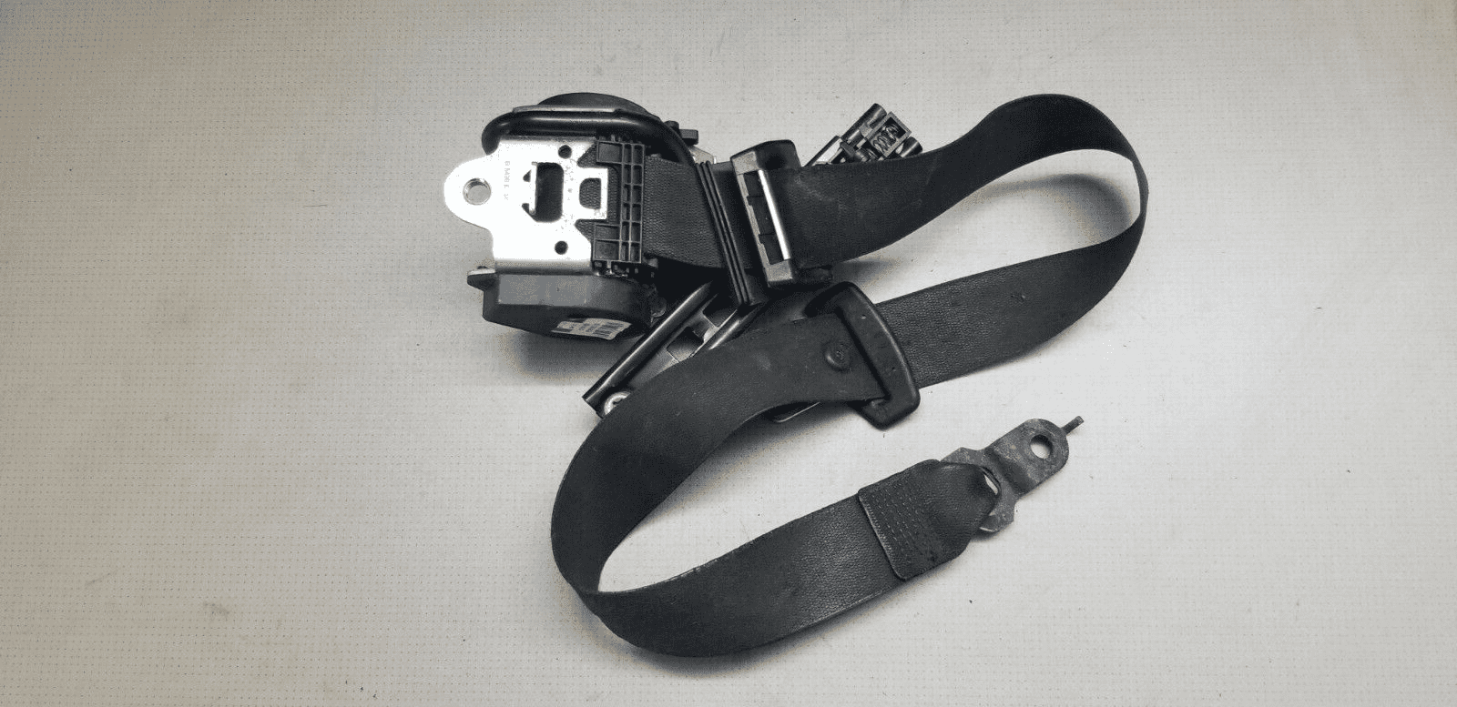 Used Mercedes Sprinter W906 front right seat belt