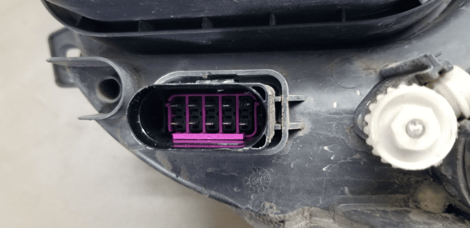 MERCEDES SPRINTER W906 O/S DRIVER RIGHT SIDE HEADLIGHT A9068200461 - Image 9