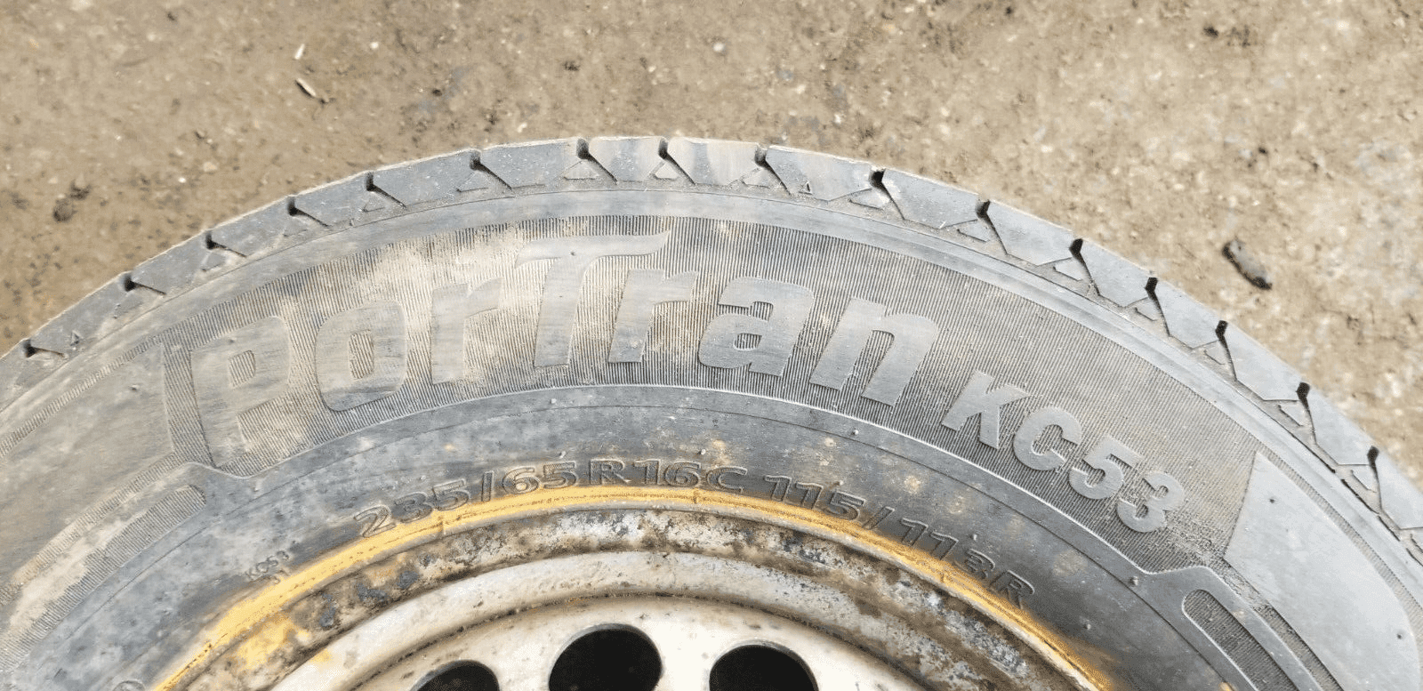 Mercedes Benz Sprinter/VW Crafter Steel Wheel and Tyre 235/65R16C |O - Image 8