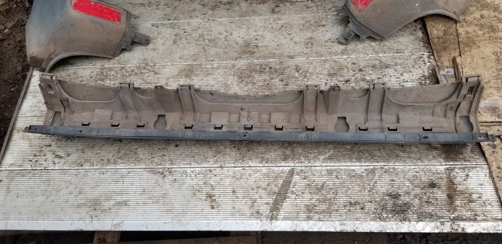 Mercedes Sprinter 2006-17 Rear Bumper A9068800171 - Image 3