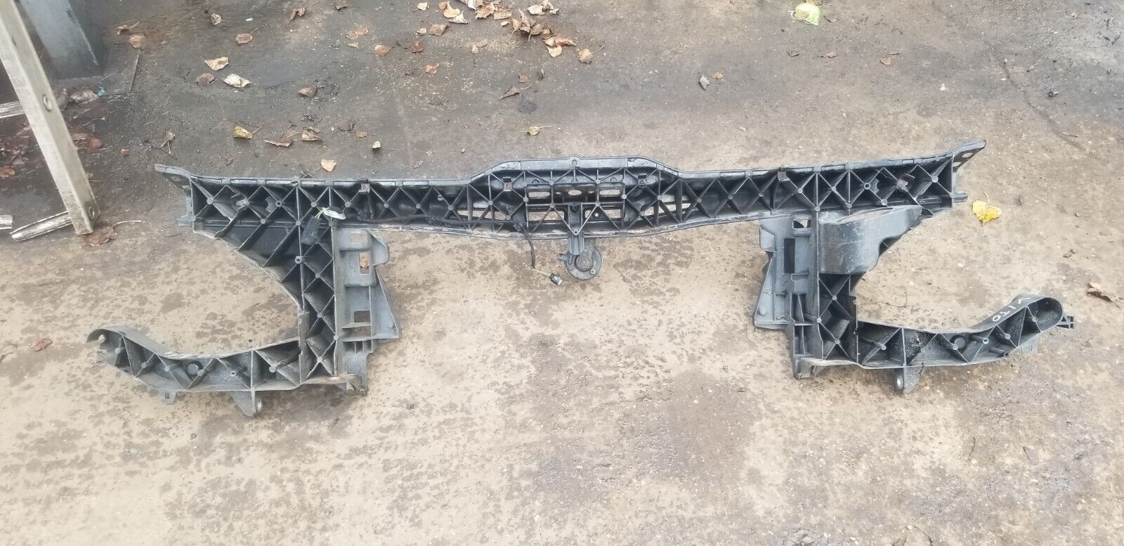 Mercedes Sprinter W906 NCV3 2010-18 Front Radiator Slam Panel A9068800203 - Image 3