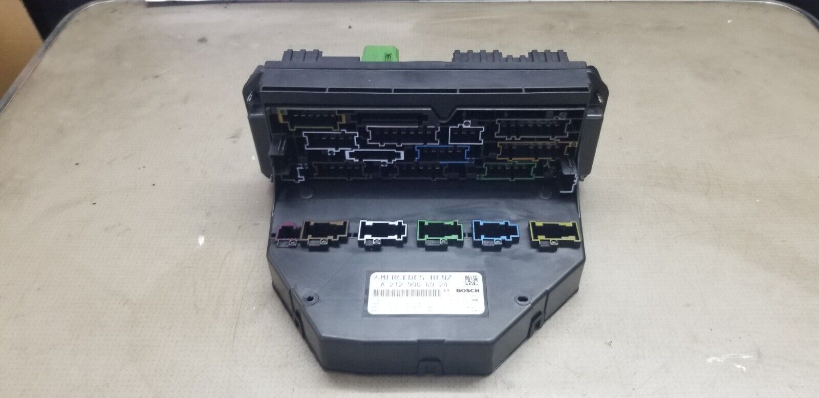OEM Mercedes-Benz E300 W212 fuse box body ECU 2014
