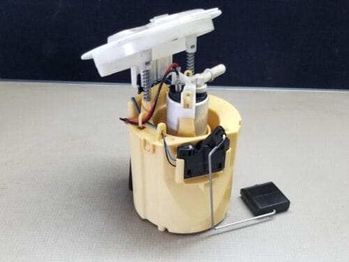 Mercedes w212 fuel sender pump in tank A2124700194 genuine 2.2 cdi 2014