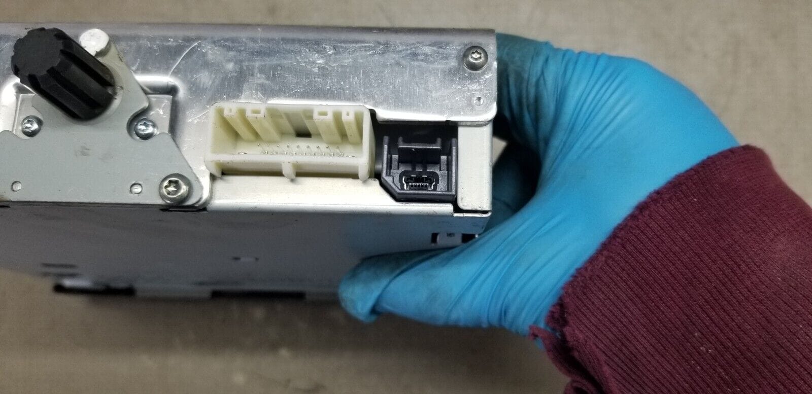 Radio Stereo Unit 281155360R Nissan NV400 Vauxhall Movano Master MK3 2011 - 2018 - Image 6