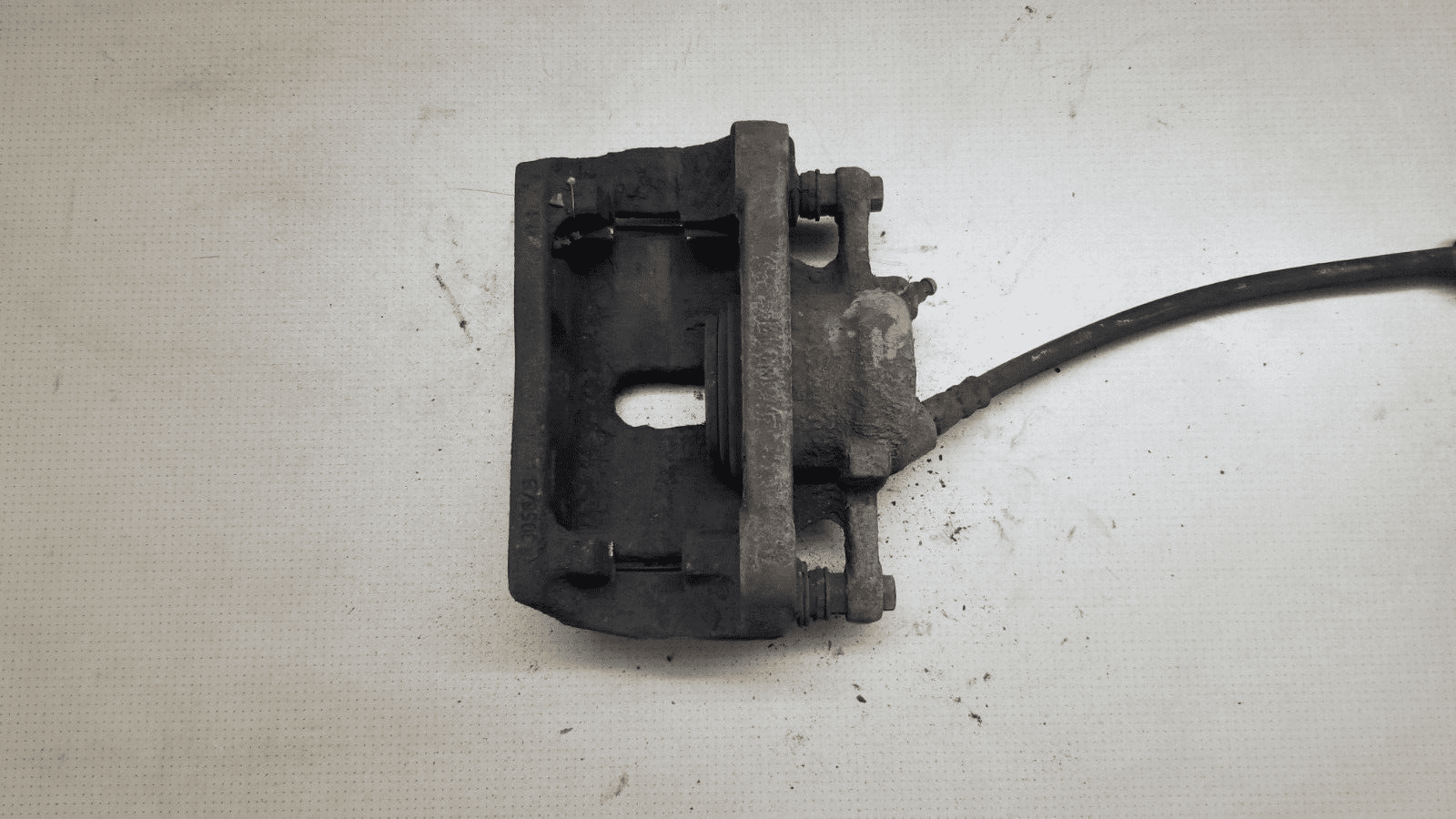 Renault Kangoo Mk2 2011 Brake Caliper Front Drivers Side Offside Right - Image 3