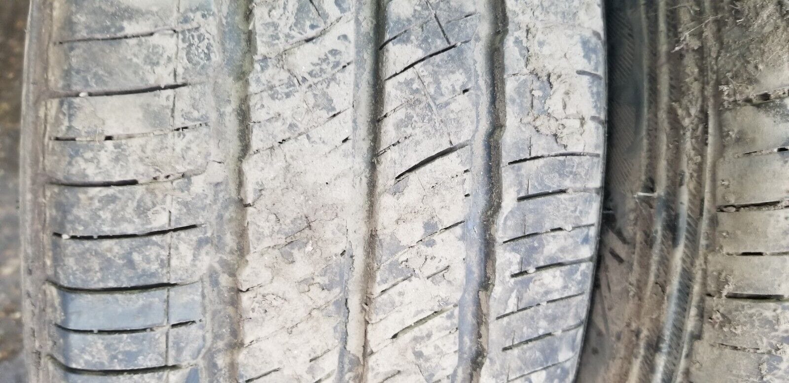 RENAULT MASTER STEEL WHEEL & TYRE - 215/65 R16C/ Price is for 1 wheel - Image 8
