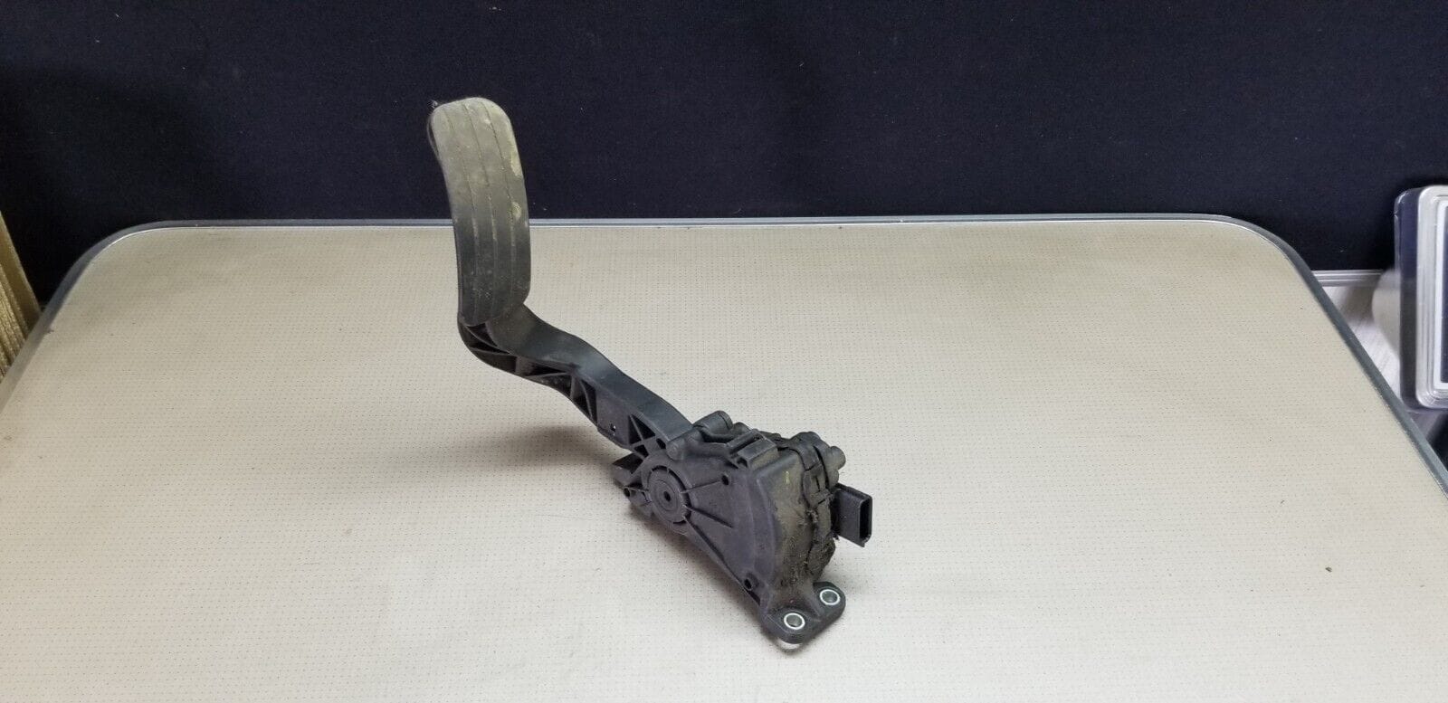 RENAULT MASTER THROTTLE ACCELERATOR PEDAL 2.3L Diesel 8200672371 10-23