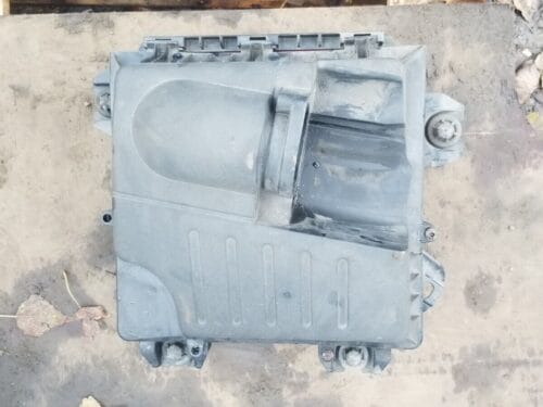 Renault Trafic Air Filter Housing  2.0 Diesel 8200760899