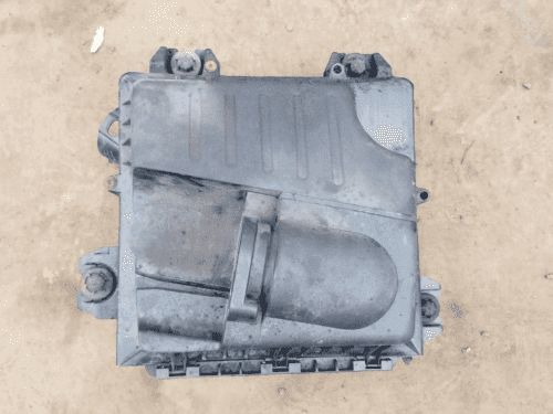 RENAULT TRAFIC Air Filter Housing 2010 2.0 Diesel 8200760899