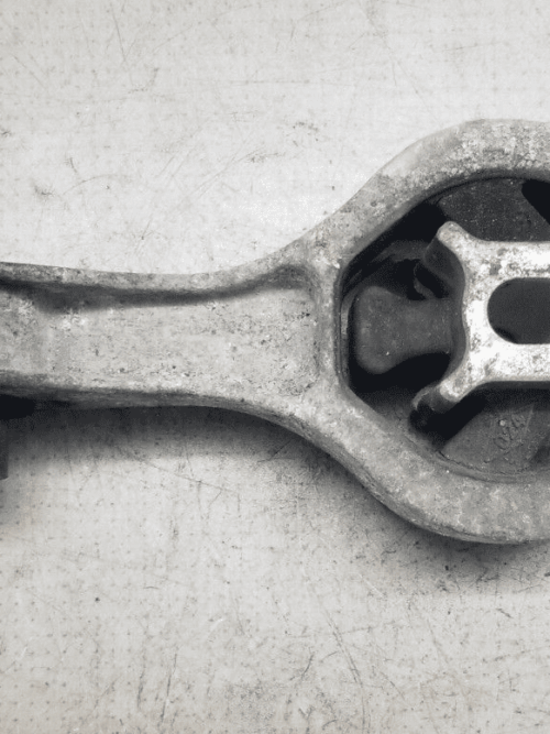 RENAULT TRAFIC MK2 2013 1.9 ENGINE MOUNT (REAR) 8200404271