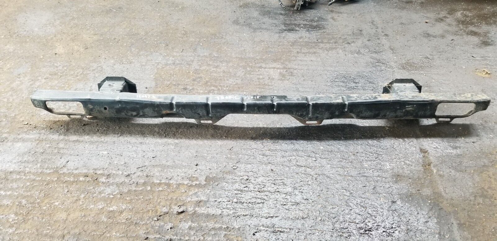 Renault Trafic Vauxhall Vivaro 2016 Mk3 Rear Crash Bar |O