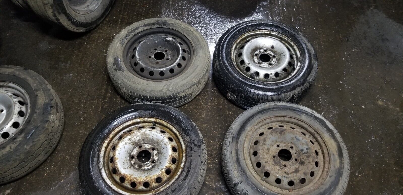 RENAULT TRAFIC VAUXHALL VIVARO PRIMASTAR WHEEL AND TYRE 195-65R-16C 2001 - 2013