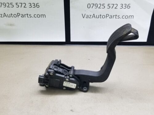 Renault Master Accelerator Throttle Pedal 2.3DCI 2017 – 8200672372