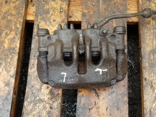 Renault Master / NV400 / Movano 2.3 dci 2011-2017 front caliper passenger side