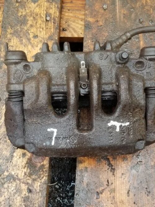 Renault Master / NV400 / Movano 2.3 dci 2011-2017 front caliper passenger side