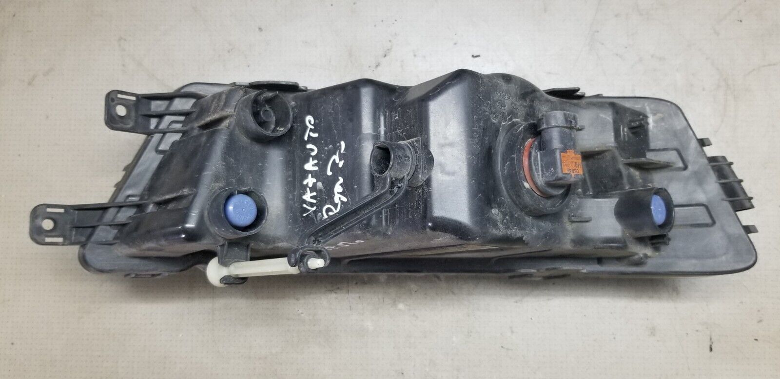 OEM fog light for Skoda Rapid 2012–2017