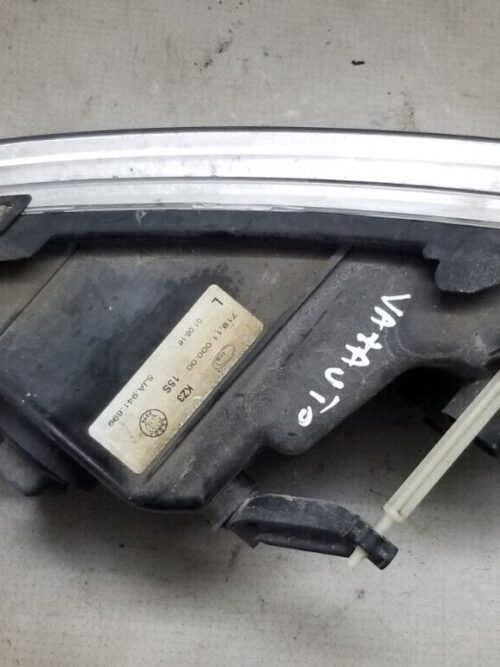 Nearside (passenger) fog lamp 5JA941699 for Skoda Rapid 2012–2017