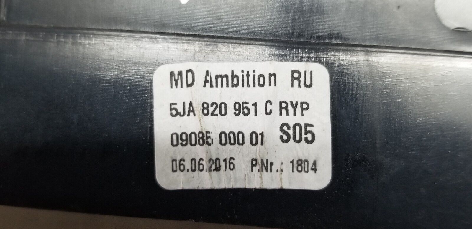 Skoda Rapid 2013-18 Central Air Flow Grill 5JA820951C |O - Image 5