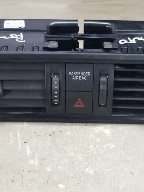 Skoda Rapid 2013-18 Central Air Flow Grill 5JA820951C |O