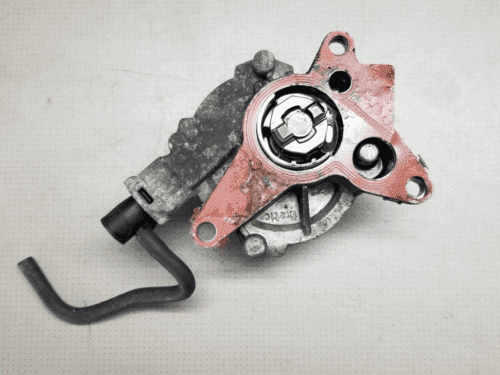 Trafic/Vivaro 2.0 DCi Diesel brake vacuum pump 146502570R