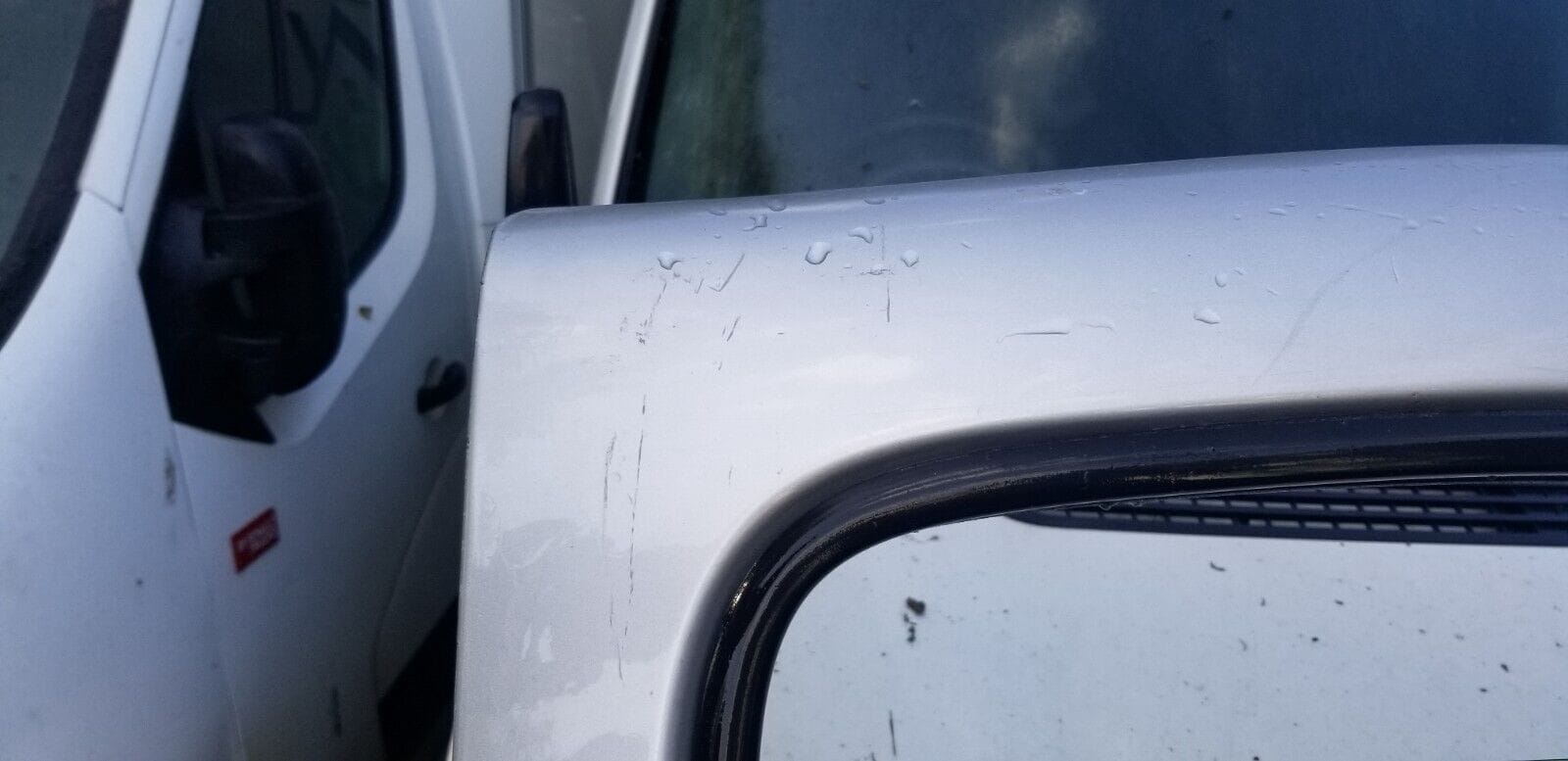 Vauxhall Vivaro Driver Side Door Silver - Image 4