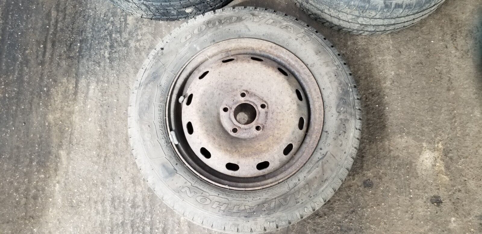 VAUXHALL VIVARO STEEL WHEEL AND TYRE 205/65R16C - Image 7